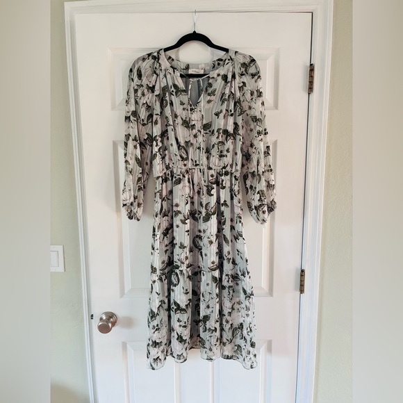 bohme Dresses & Skirts - Bohme green and White Floral‎ Long Sleeve midi Dress